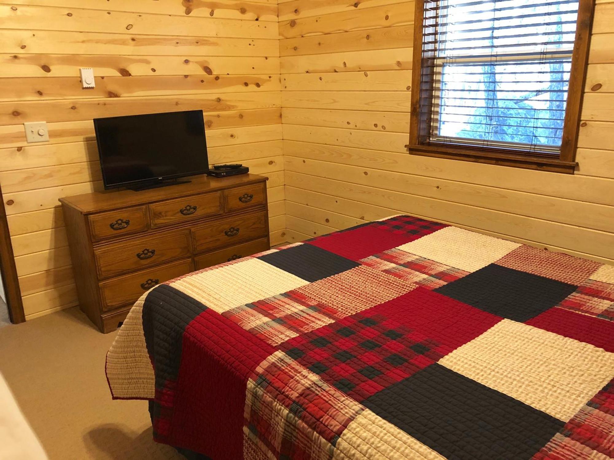 Rockerville Lodge&Cabins Keystone Rum bild