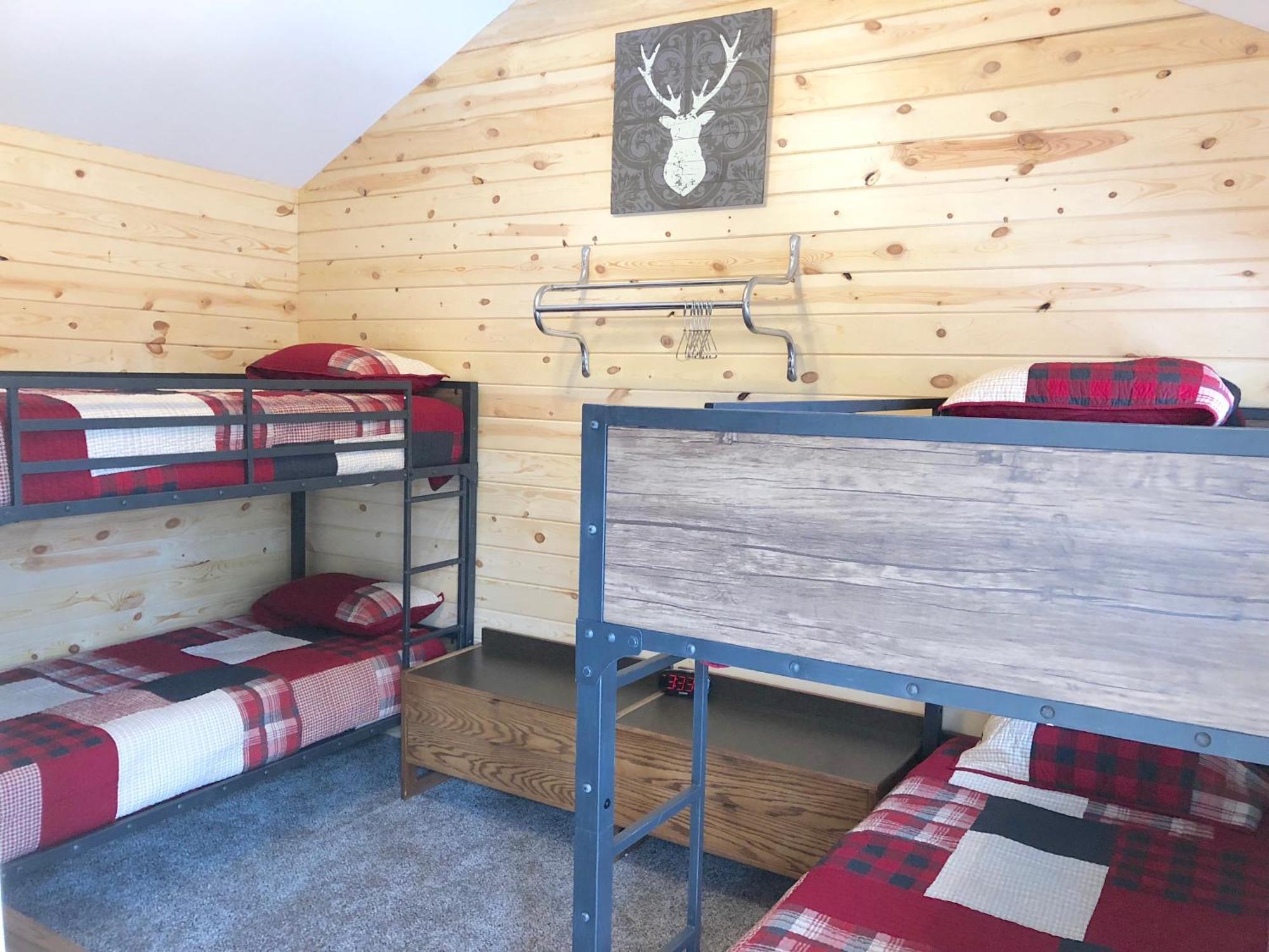 Rockerville Lodge&Cabins Keystone Rum bild